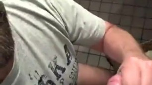 Public Bathroom: Older Suck Thick Teen Cock / Salle De Bain Publique