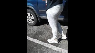 Candid Black Booty Jiggly